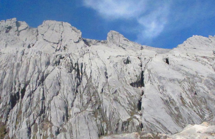 Carstensz 4884 m