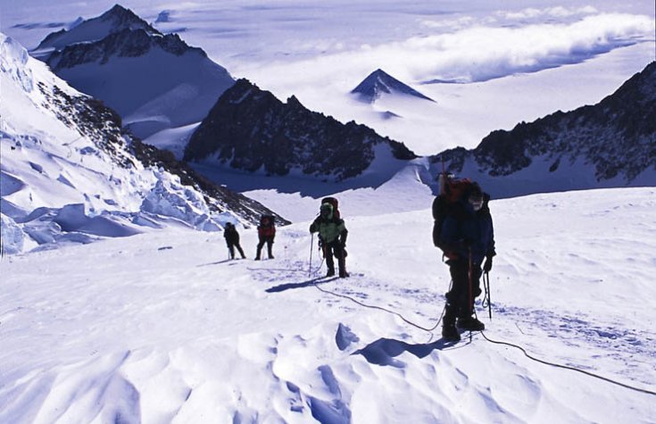 Mont Vinson 4892