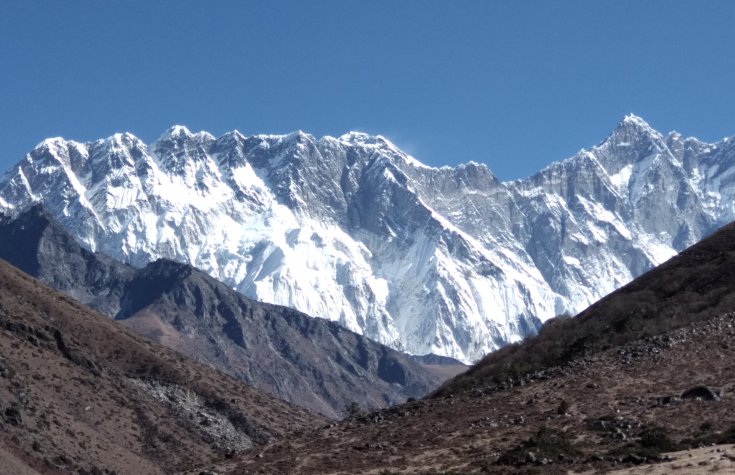 AMA DABLAM 6812m