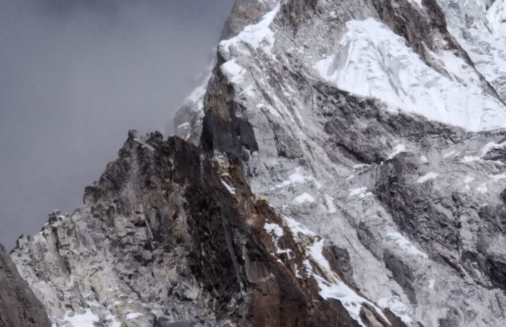 AMA DABLAM 6812m