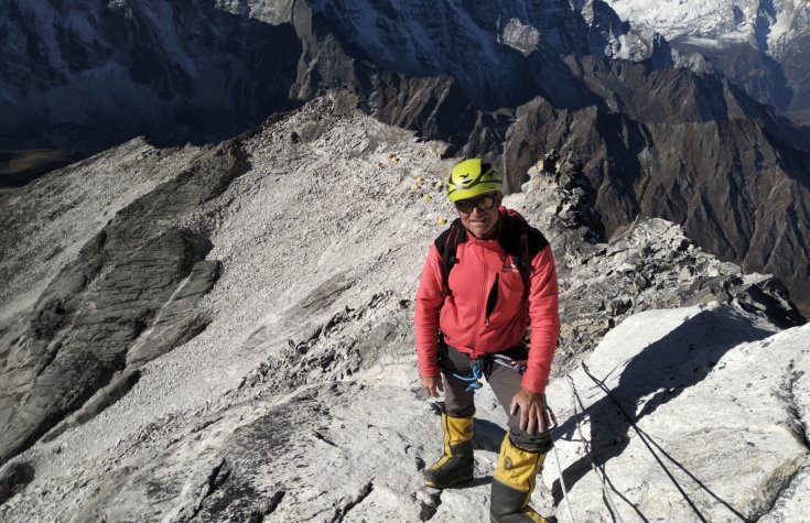 AMA DABLAM 6812m