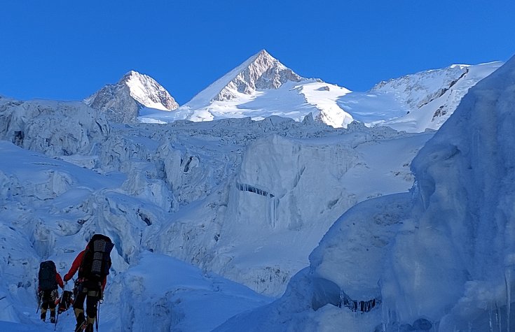 GASHERBRUM 2, 8035m